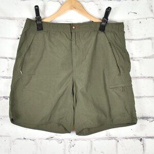 Gorpcore The North Face Green Khaki Utility Shorts 7”  M